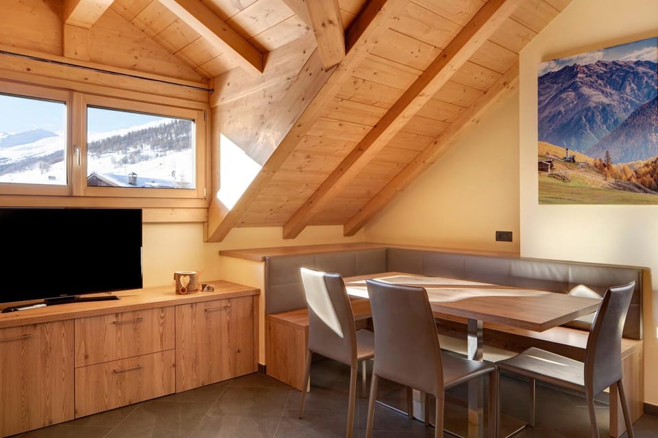 Property building, Living room
