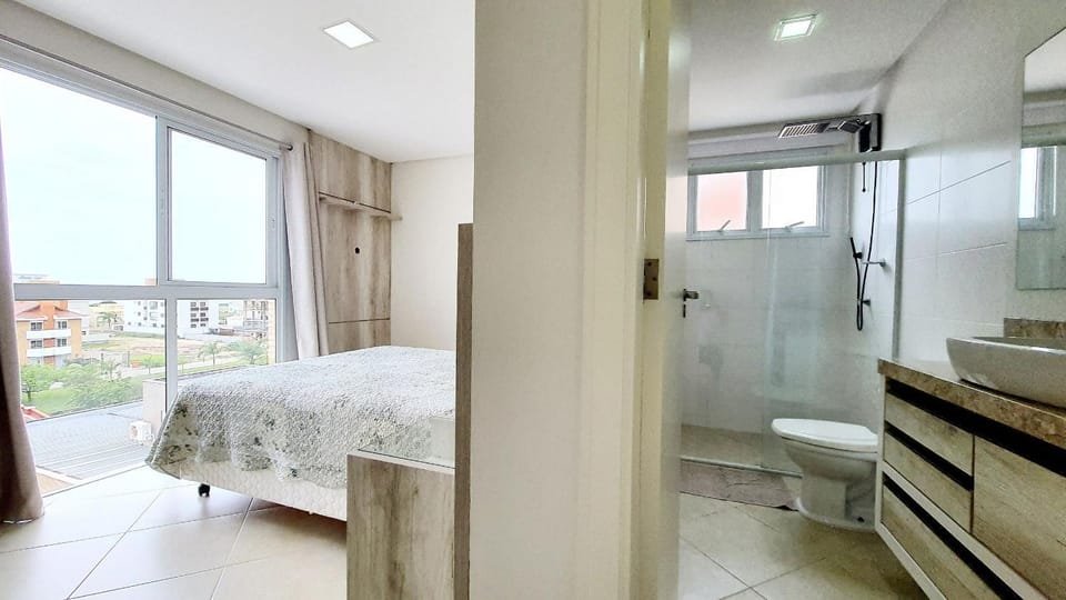 Toilet, Photo of the whole room