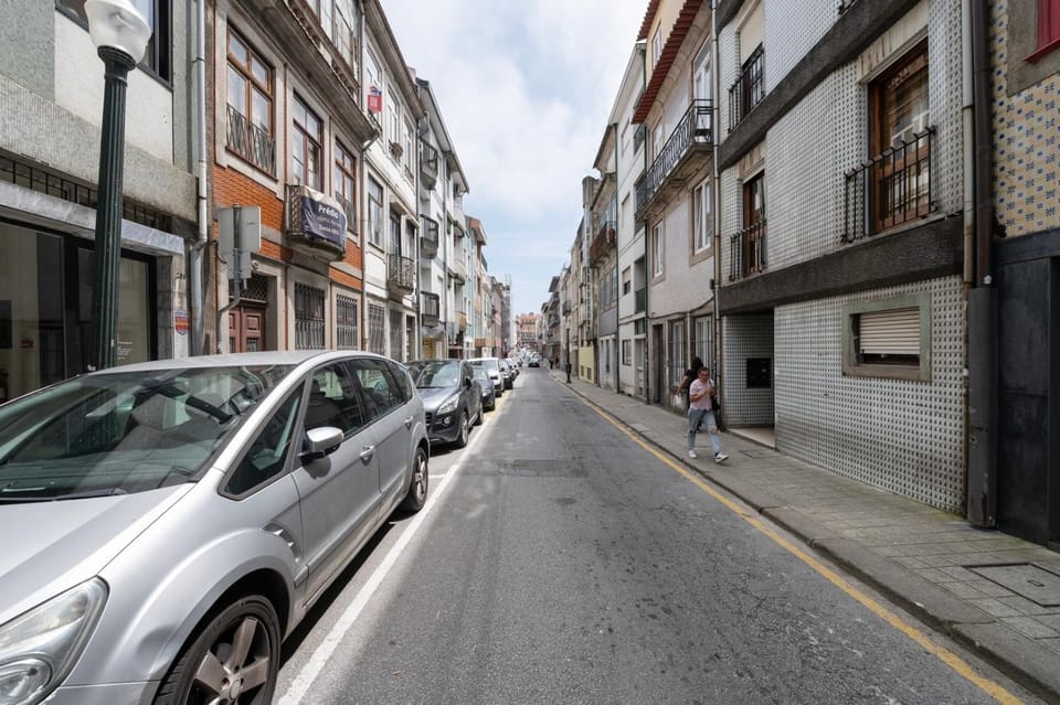 Neighbourhood, Street view