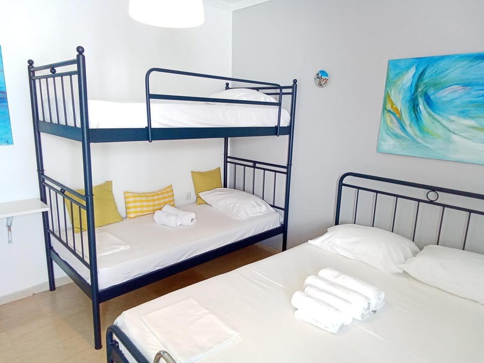 Photo of the whole room, Bedroom, bunk bed