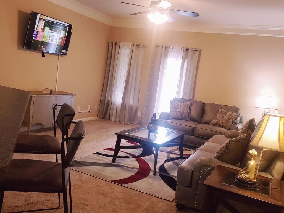 The Quiet place Apartment in Snellville