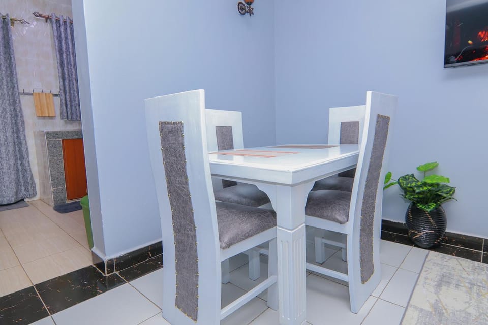 Starnest Home's Naivasha - Bridge View Aprt Apartment in Kenya