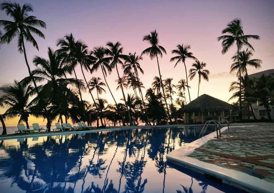 Pool view, Swimming pool, Sunset