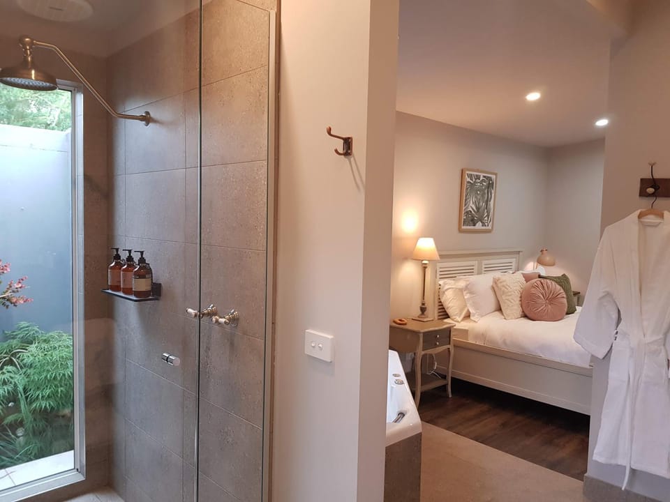 Bed, Bathroom, towels