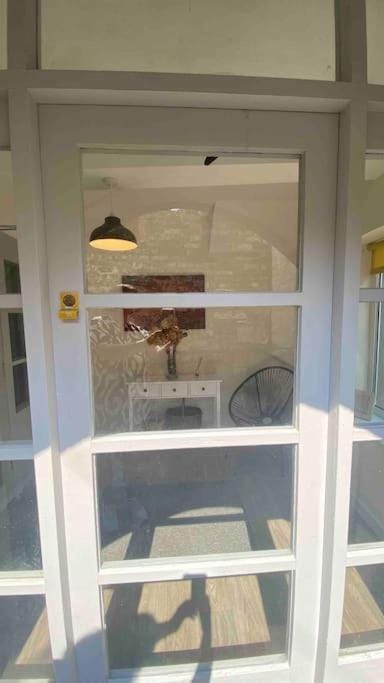 The Annexe. Enniskillen Town House. Apartment in Enniskillen