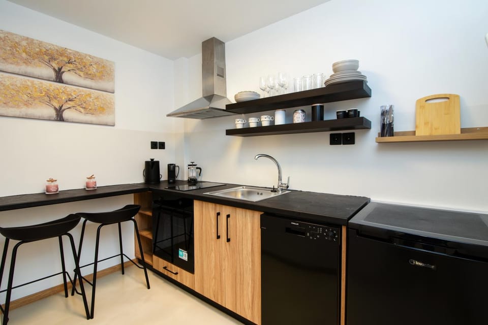 Spitaki Pool House & Spitaki Jacuzzi Deluxe Suite Apartment in Corfu