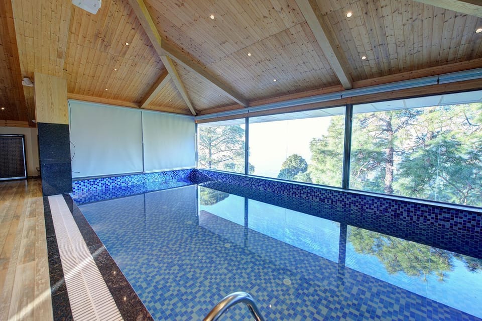 Swimming pool, Swimming pool