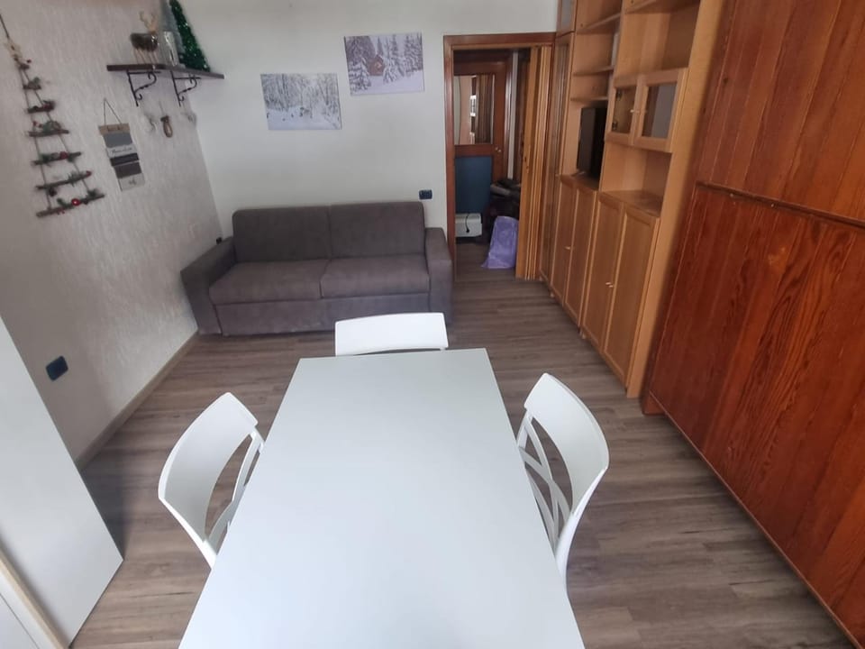 Monolocale residence Paradiso Aremogna Apartment in Molise, Italy