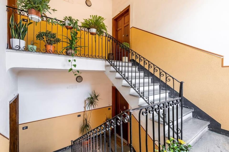 Casa di May La Spezia, Holiday Home Apartment in La Spezia