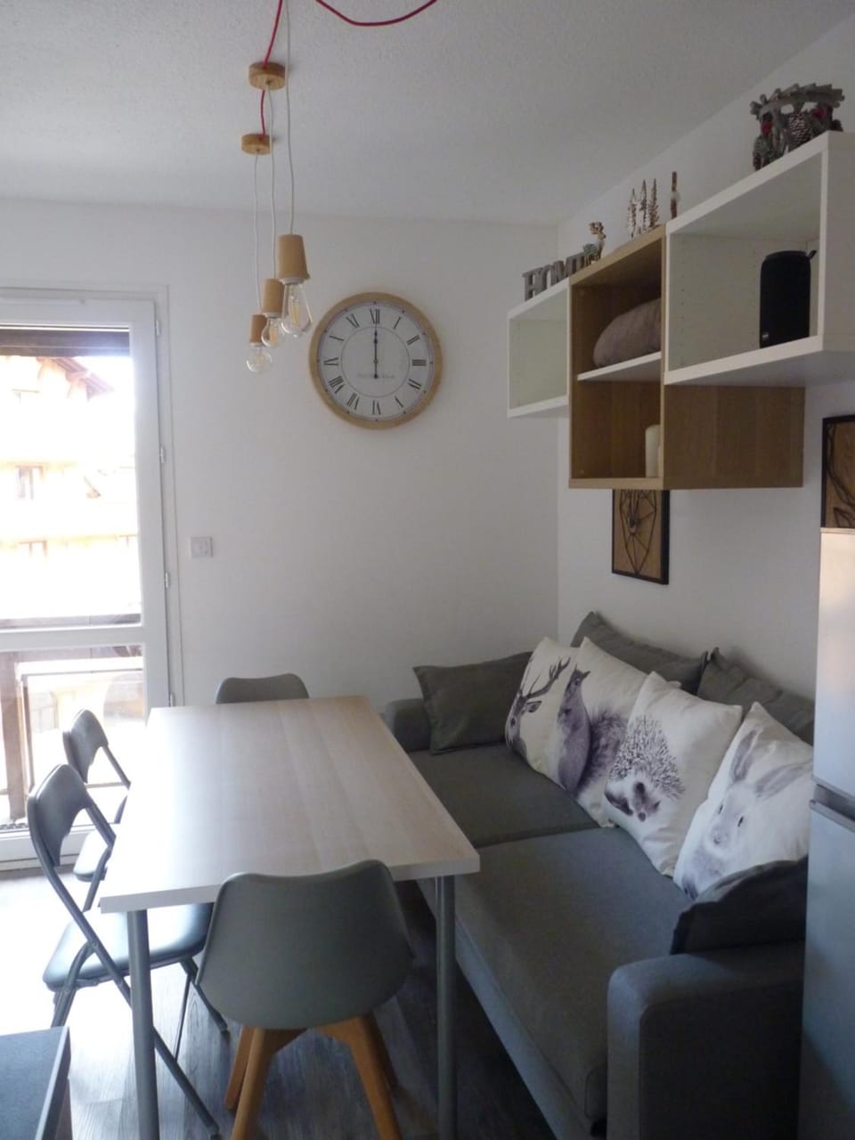 Le Perce-Neige Centre Station Apartment in Piedmont