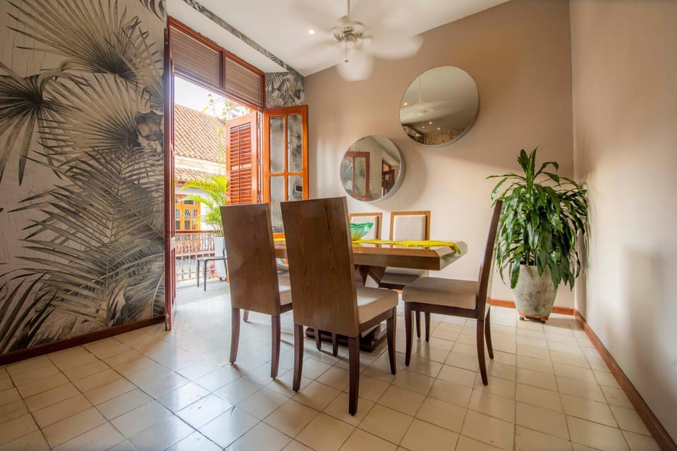 San Pedro Claver Luxury in the walled city Apartment in Cartagena