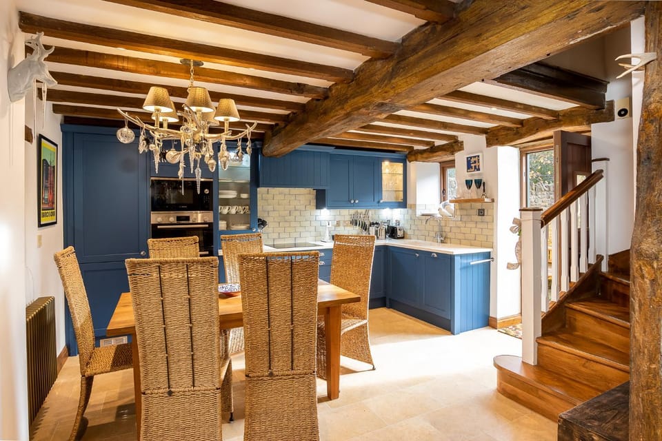 Granary Cottage Luxury Barn Conversion House in Wychavon District