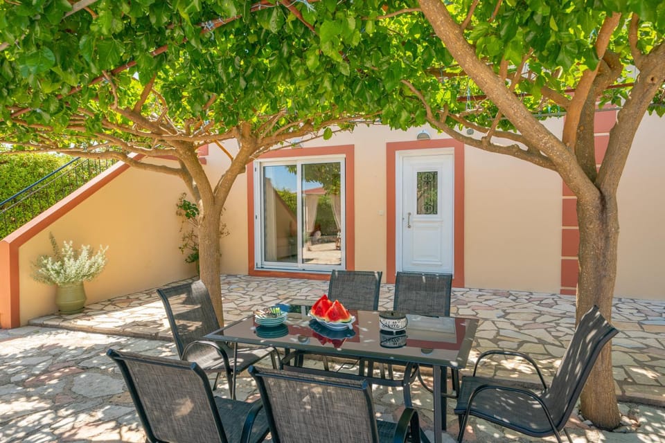 Kefalonia View Villas Apartment in Karavomylos