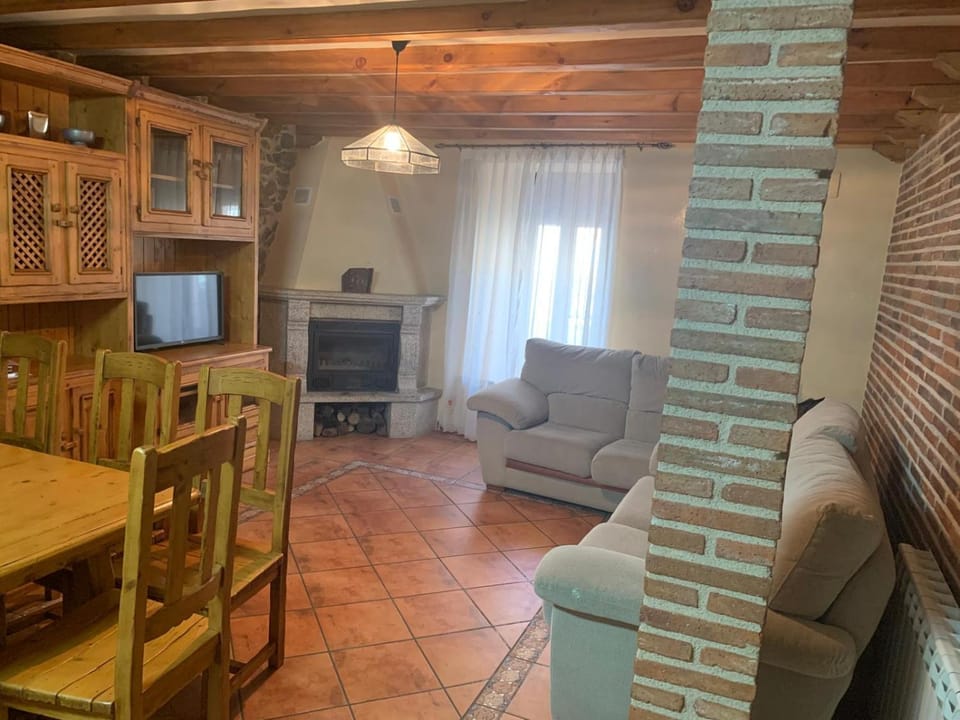 Casa Rural Los Tasajos House in Castile and León