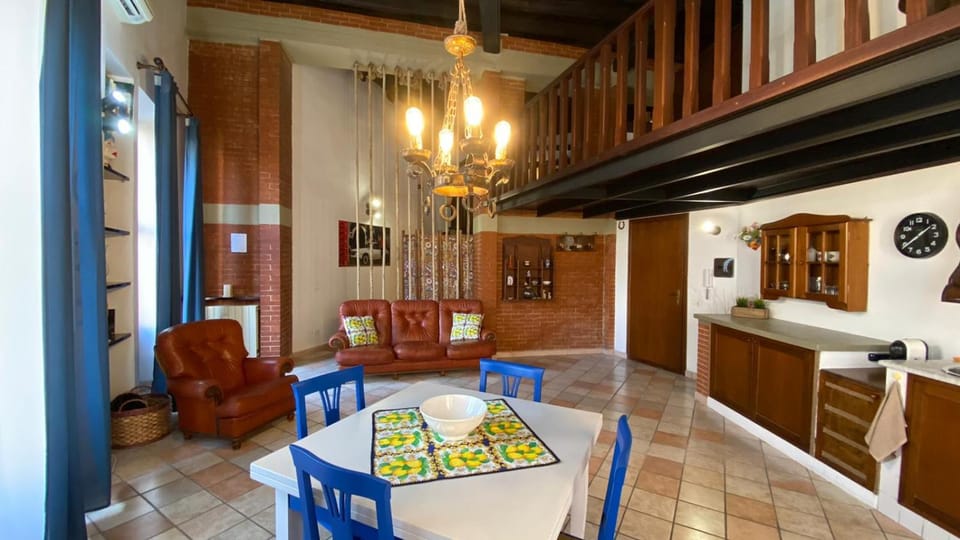 Lobby or reception, Lounge or bar
