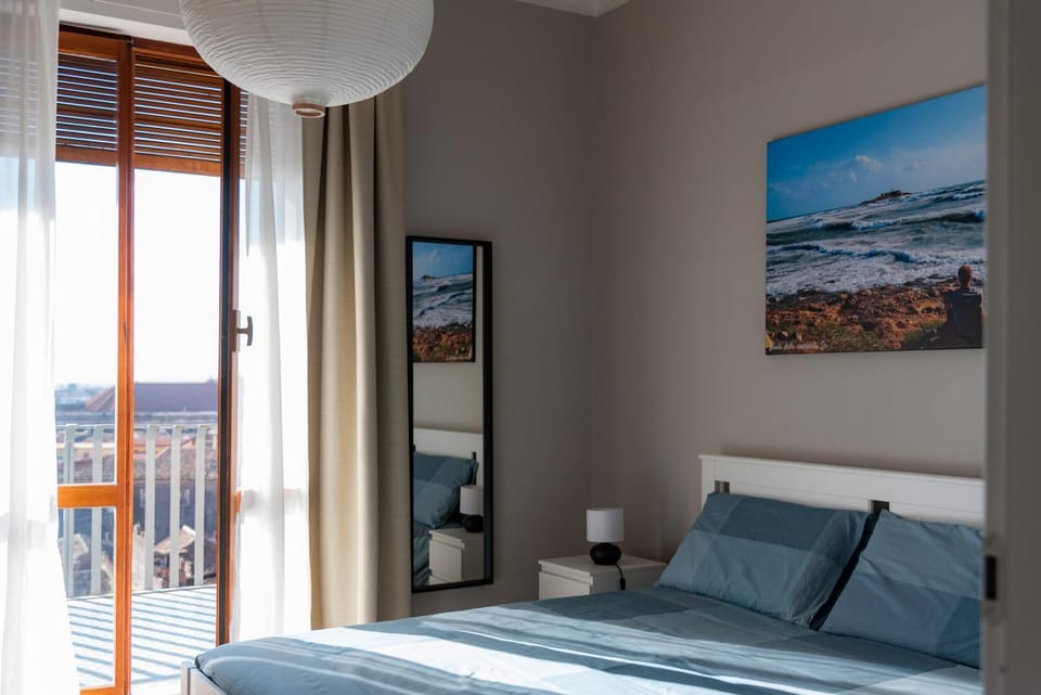 Balcony/Terrace, Decorative detail, Bedroom, locker