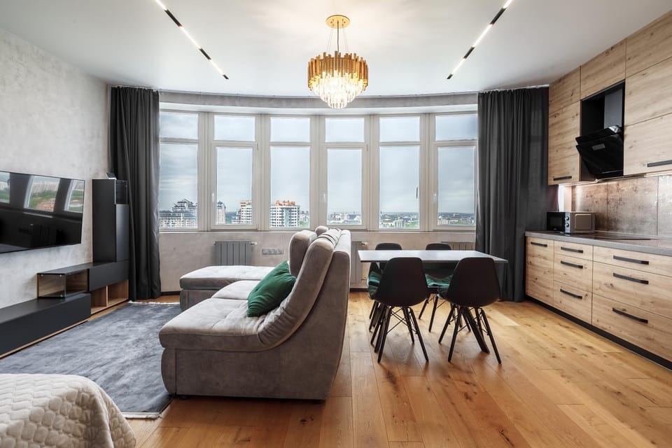 Communal lounge/ TV room, TV and multimedia, Living room, Seating area, Evening entertainment