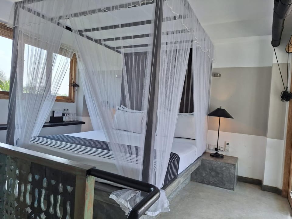 Temptation Hotel in Hikkaduwa