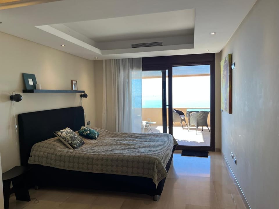 Bed, Bedroom, Sea view