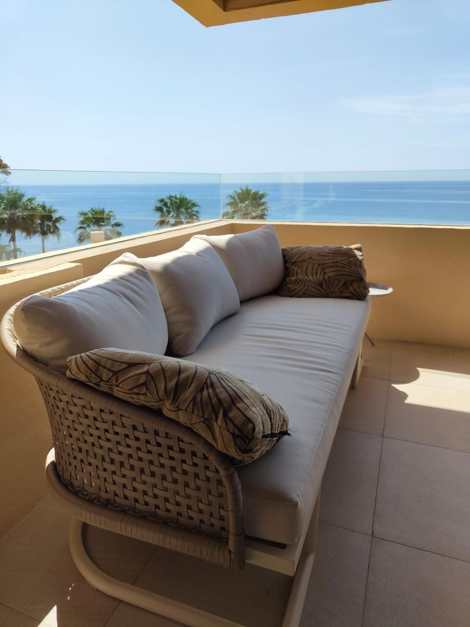 Day, Natural landscape, View (from property/room), Balcony/Terrace, Seating area, Sea view