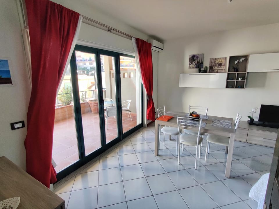 Day, Summer, View (from property/room), Living room, City view, City view, Seasons