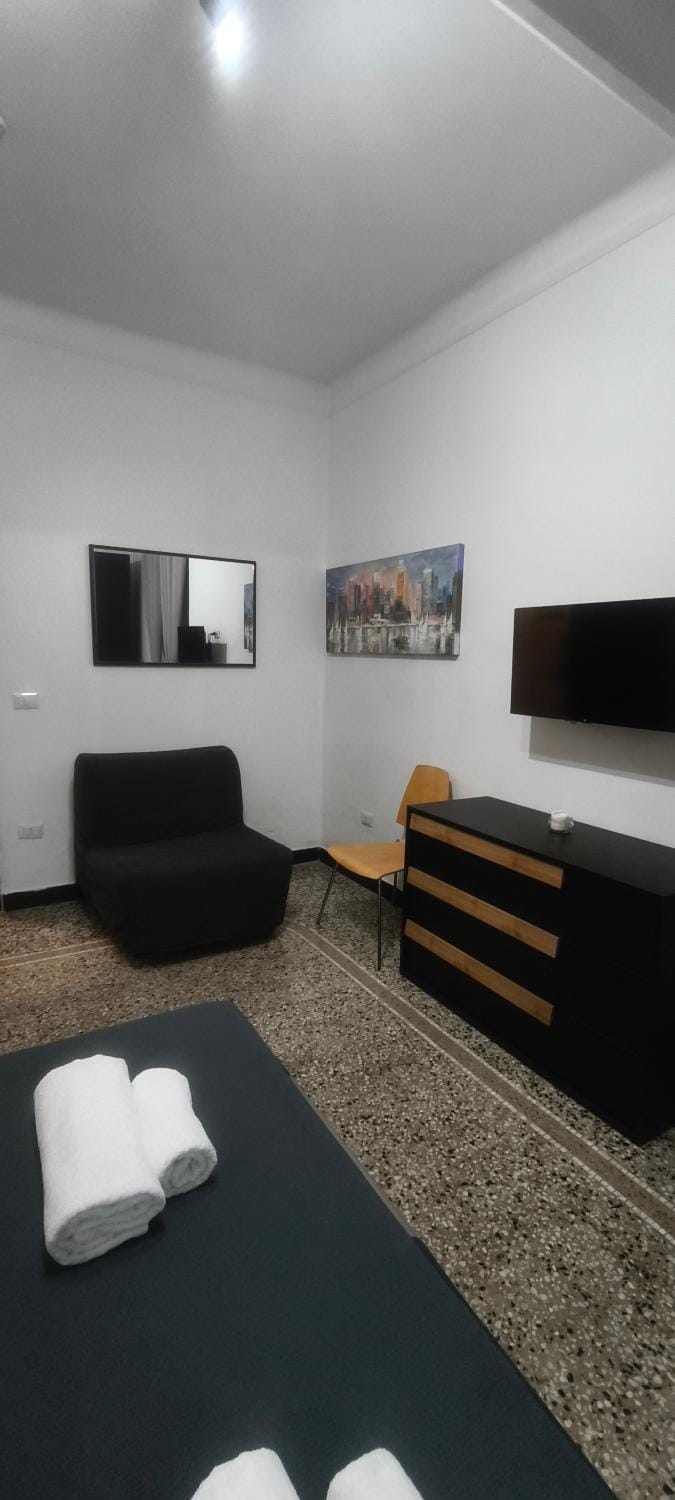 Home Colors Apartment Apartment in Genoa