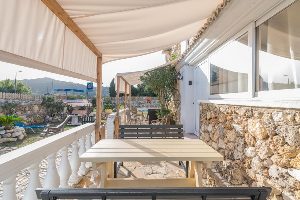 Patio, Balcony/Terrace