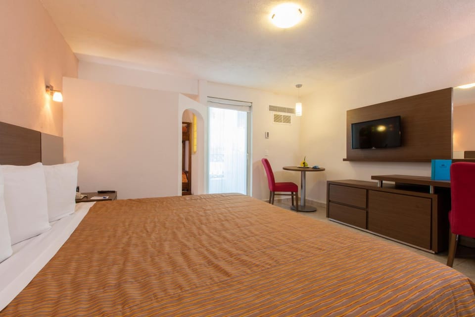 Bed, TV and multimedia