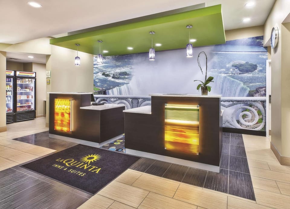 Lobby or reception, On site