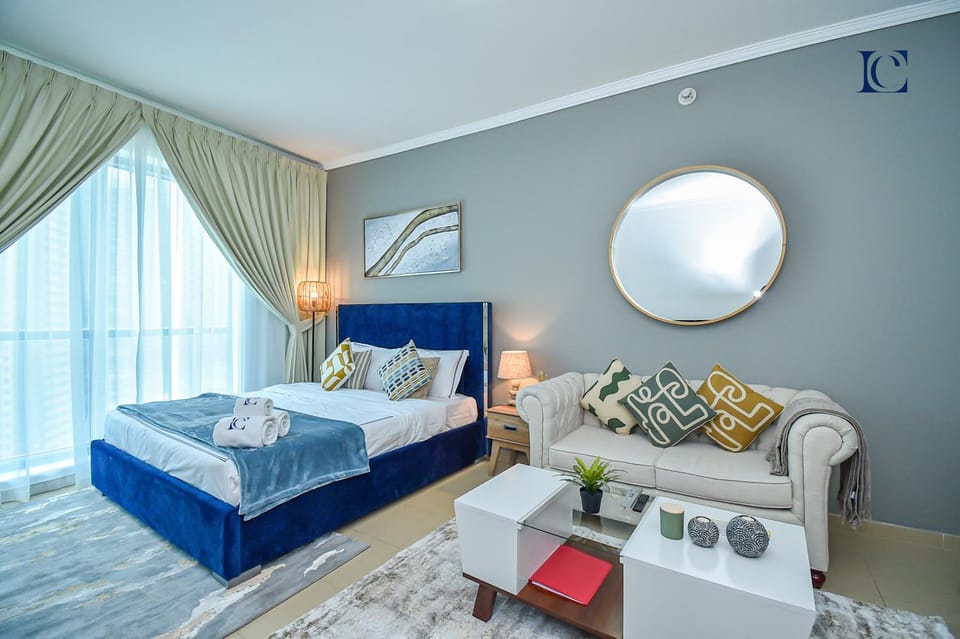 Bed, Living room, Bedroom