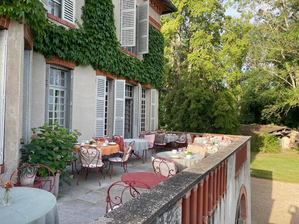 Wohnung für 12 Personen mit 6 Bädern Apartment in Bourgogne-Franche-Comté