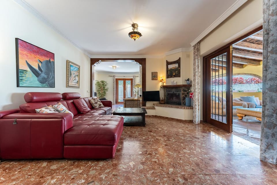 Property building, Living room