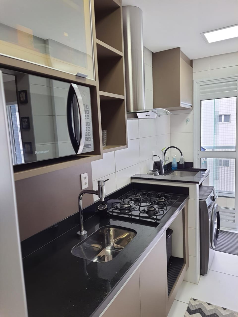 Kitchen or kitchenette, Communal kitchen