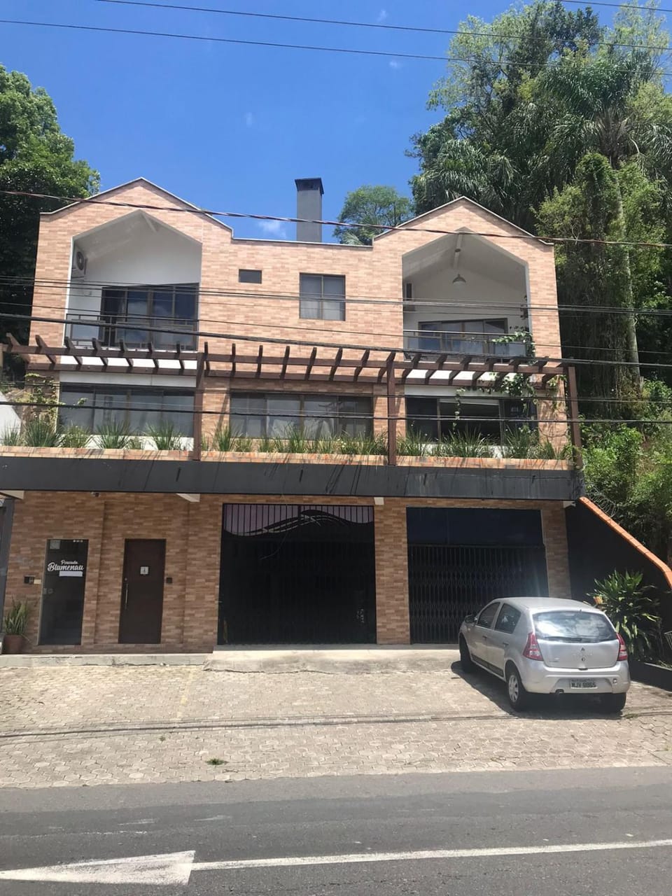 Property building, Parking