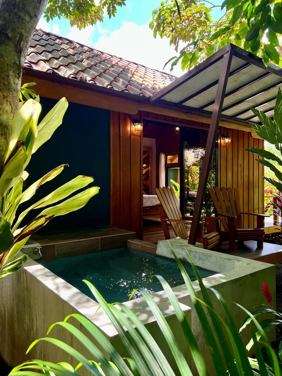 Patio, Hot Tub, Garden view