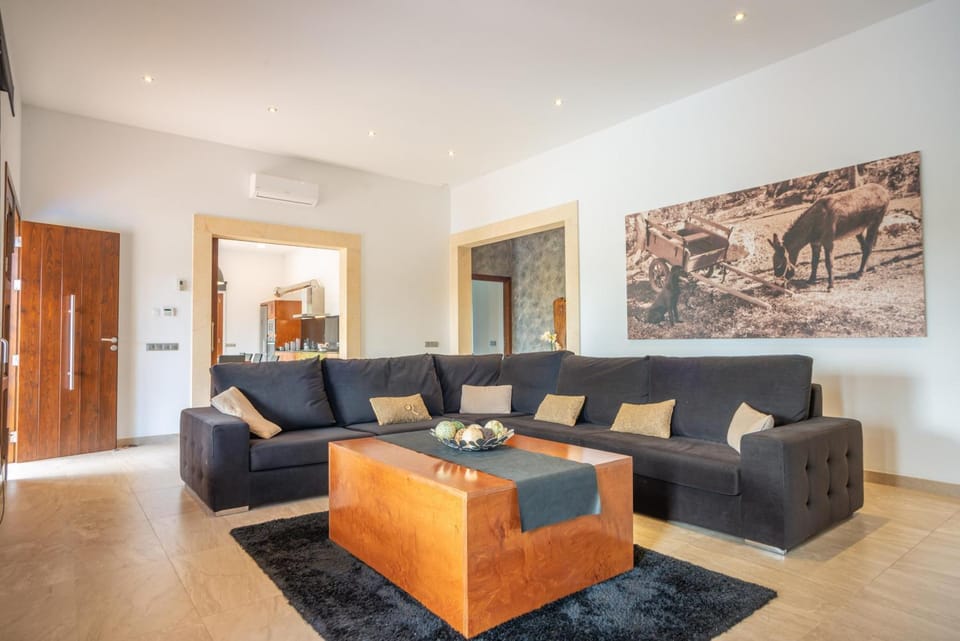 Living room, Other