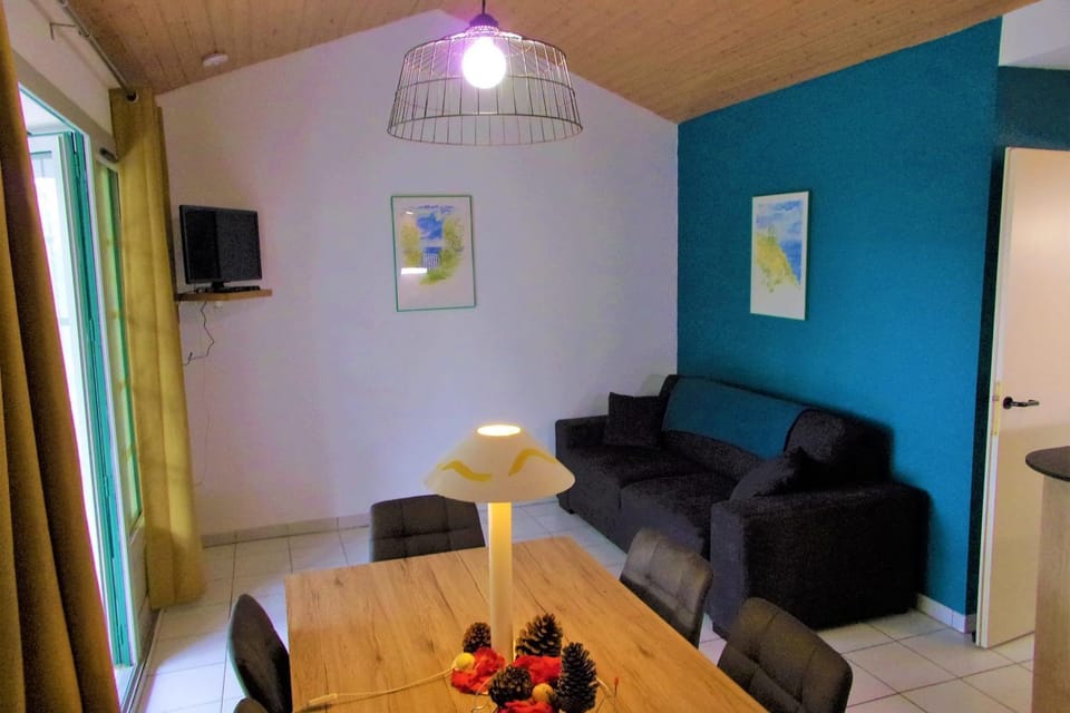 Charming Apt With Balcony And Golf View Apartment in Moliets-et-Maa