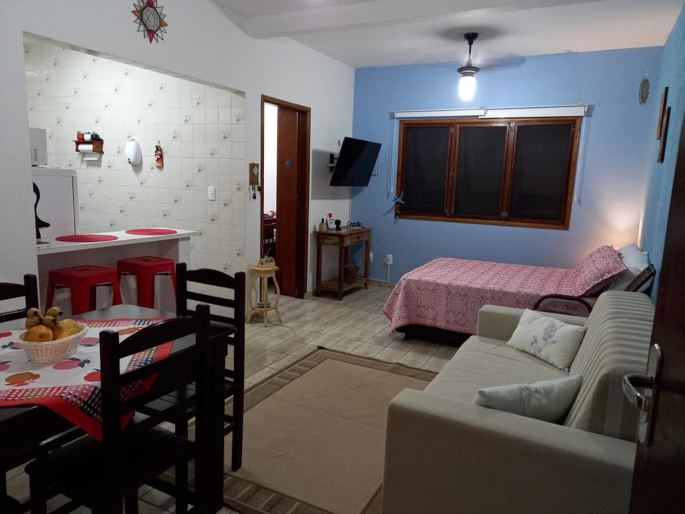 Living room, Photo of the whole room