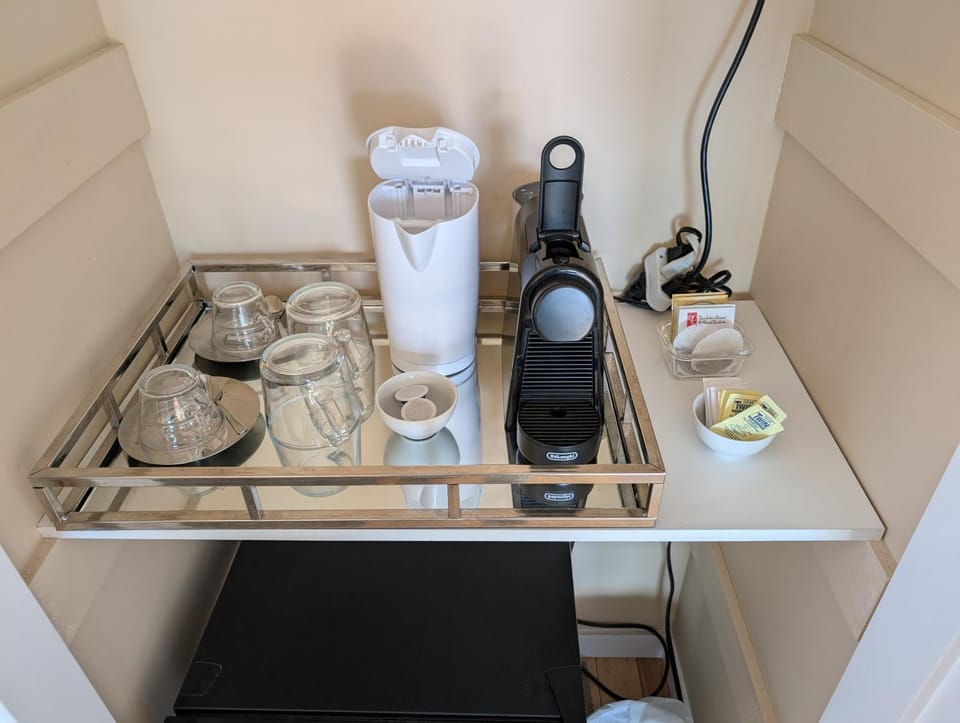 Coffee/tea facilities