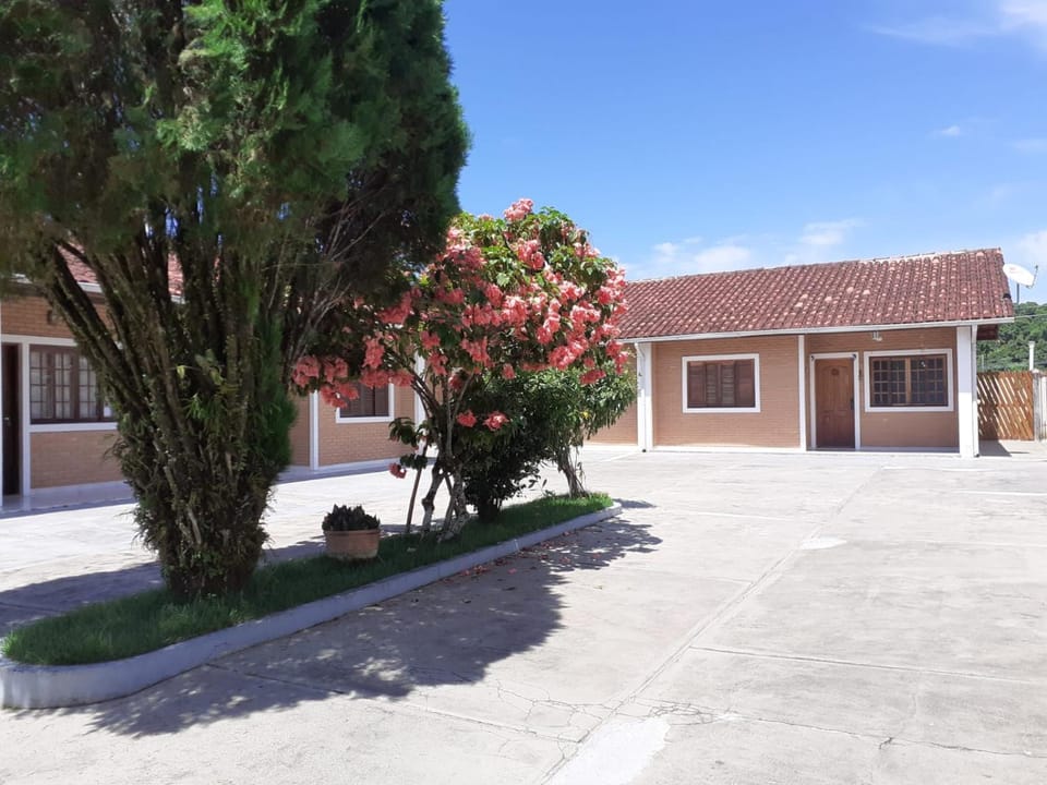 Casa e Lazer House in Caraguatatuba