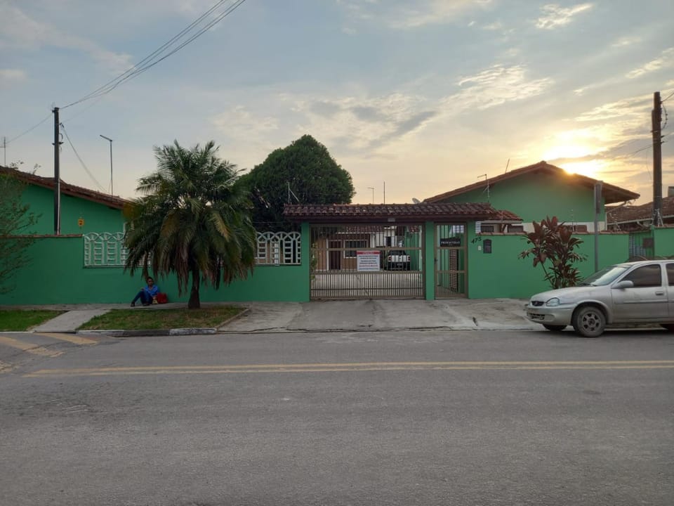 Casa e Lazer House in Caraguatatuba