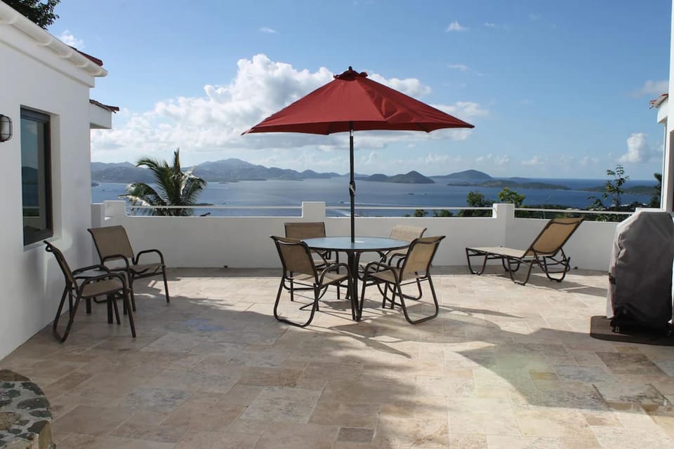 Patio, Patio, Day, Balcony/Terrace, Seating area, Dining area, Sea view