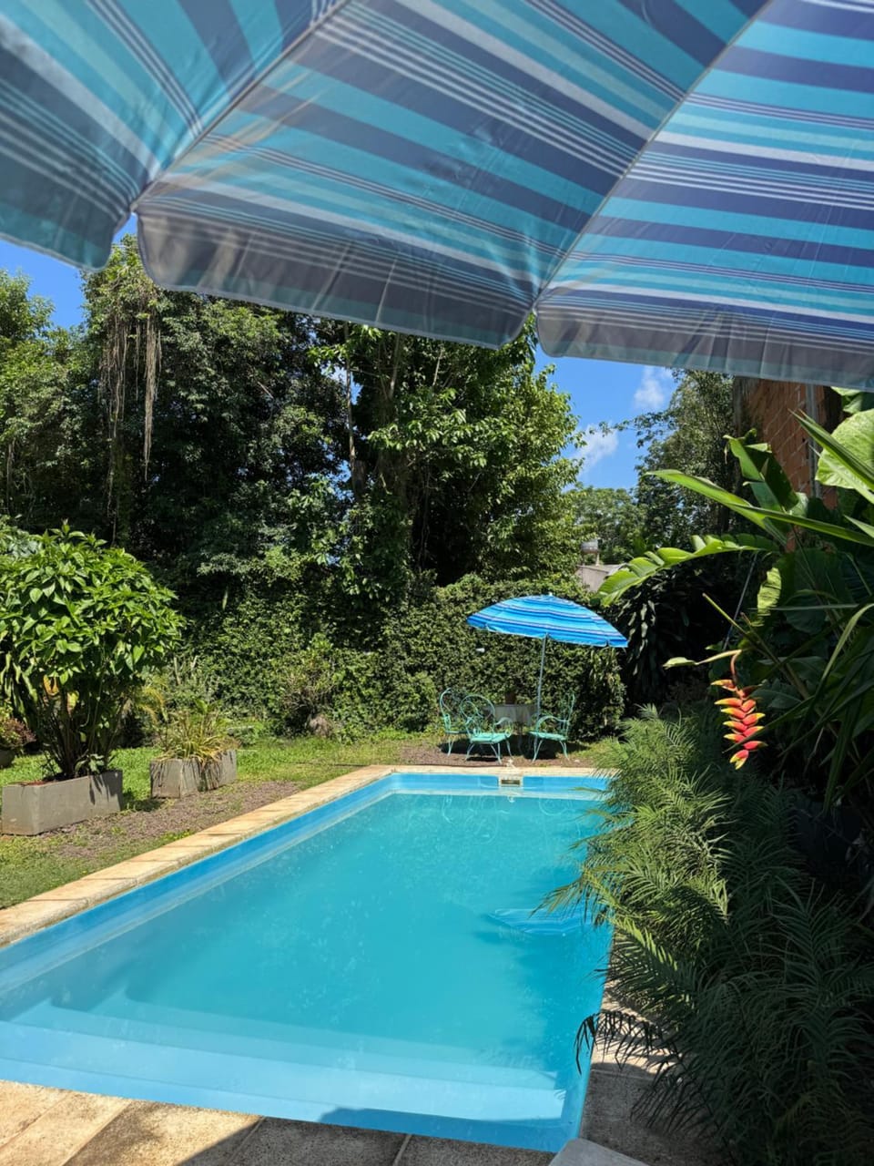 Apart Pequeño Loft con piscina compartida en Cataratas para 2 personas Apartment in Puerto Iguazú