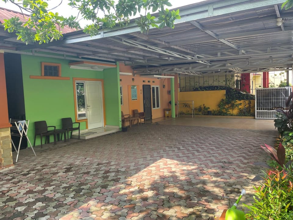 Bu Sur Homestay House in West Java