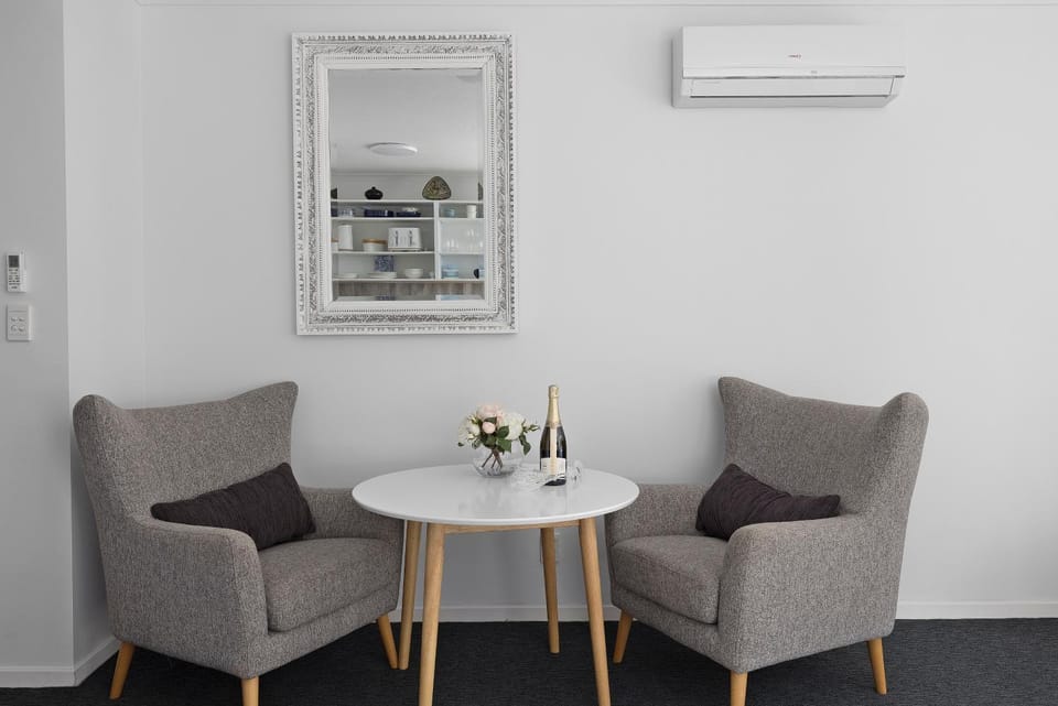 Dining area, air conditioner