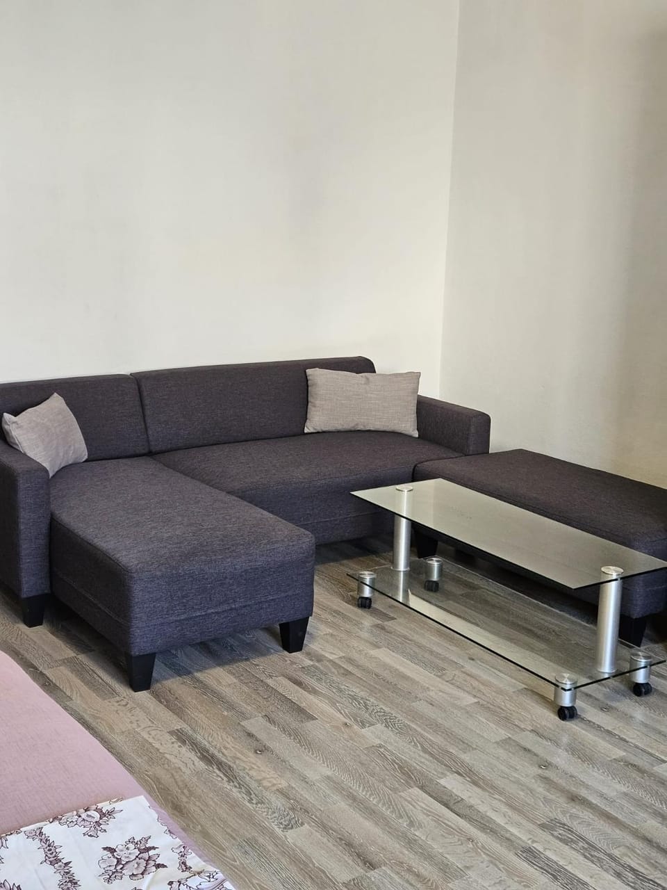 Seventeen -Apartament la casa Bed and Breakfast in Romania