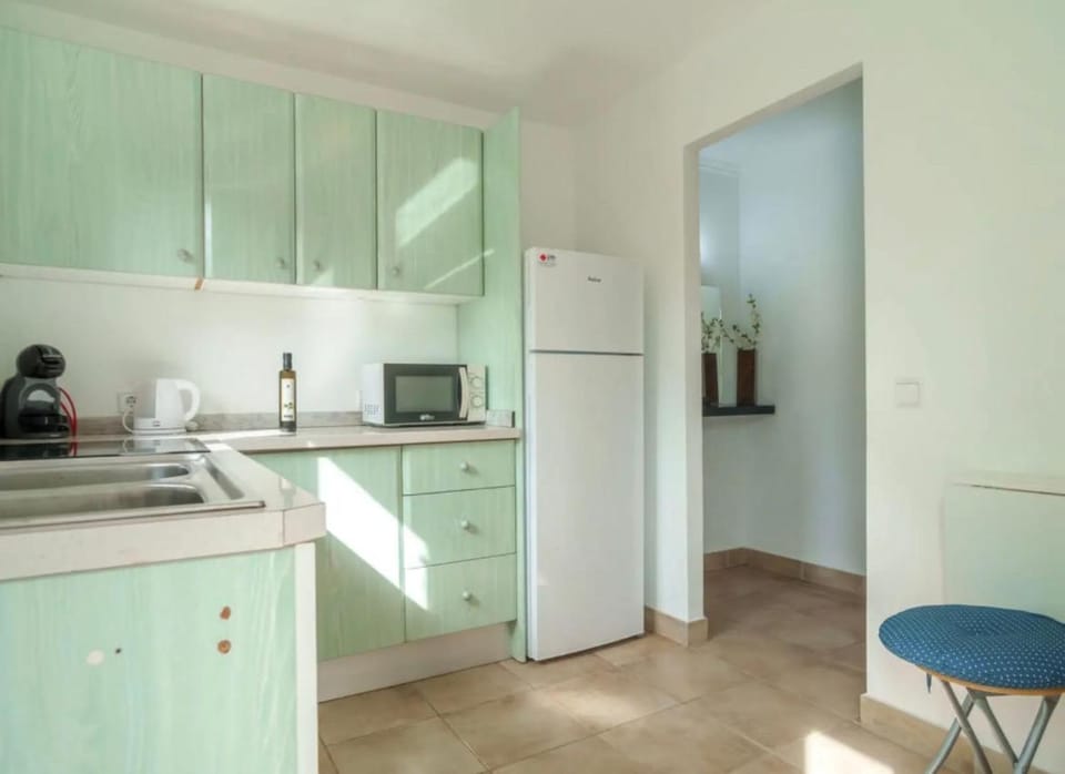 Apartamentos Los Pinos Apartment in Llevant