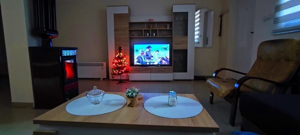 Apartman Mis Divcibare Apartment in Zlatibor District, Serbia