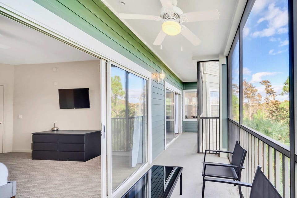 Patio, View (from property/room), Balcony/Terrace