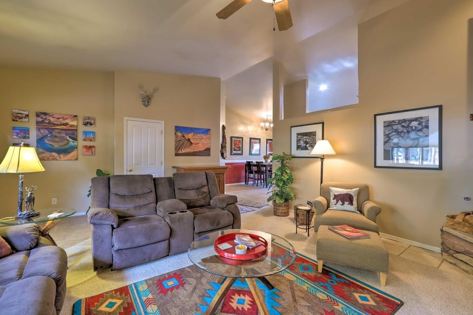 Arizona Home w/ Patio, Fire Pit & Gas Grill House in Williams